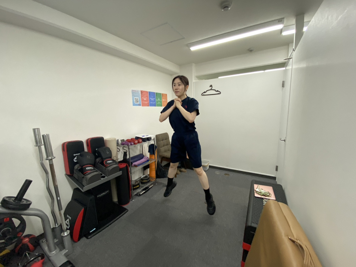 トレーニングに取り組むK.Sさんの様子