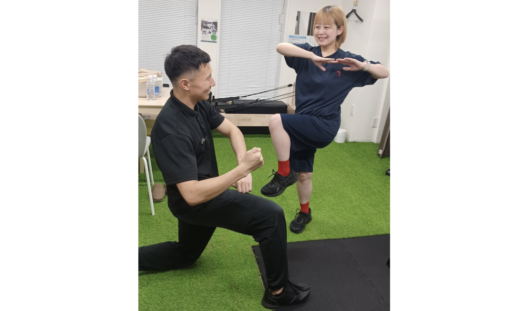 パーソナルジムRat横浜西口店でのトレーニングの様子2